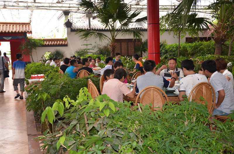 2014�깫˾���Ƹ����κ�Ӱ